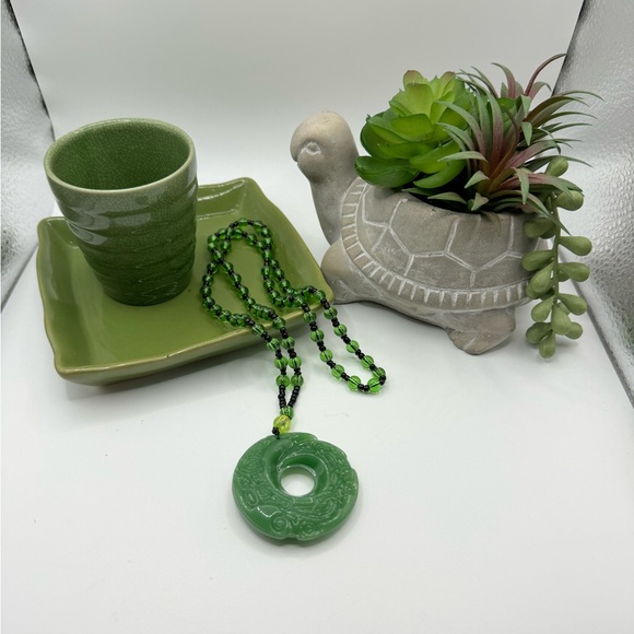 Faux Jade and Beaded Necklace‎ NEW - Picture 1 of 6